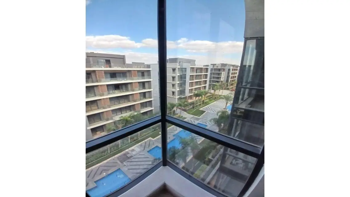 Stunning 156 sqm Apartment in Prime Location
