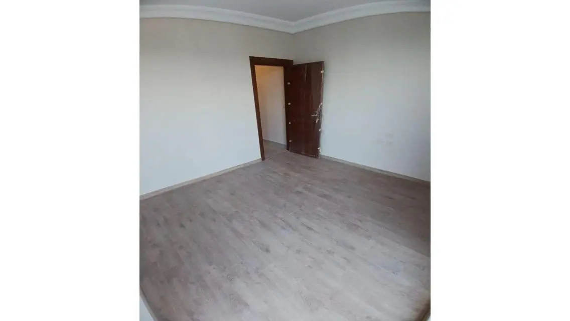 Stunning 156 sqm Apartment in Prime Location