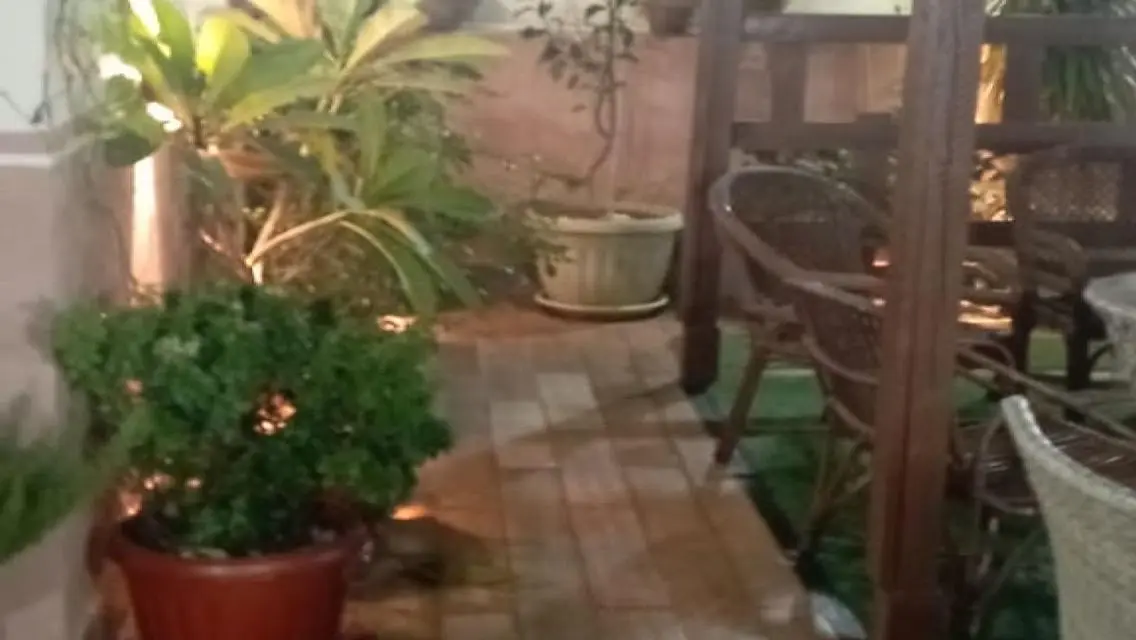 منزل فاخر وسط المناظر الطبيعية الخلابة