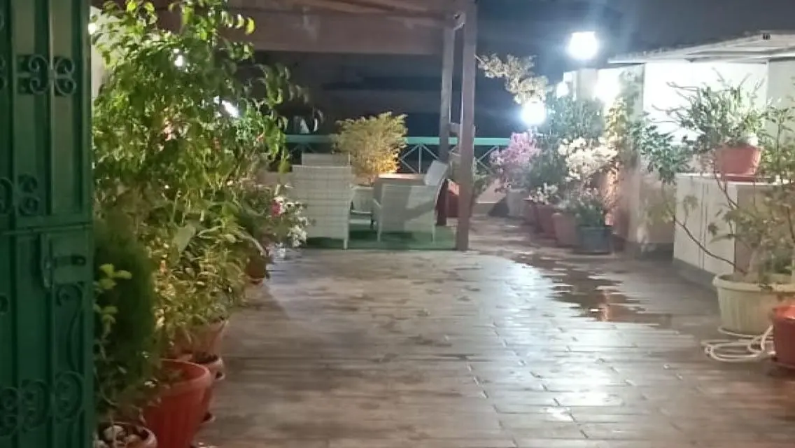 منزل فاخر وسط المناظر الطبيعية الخلابة