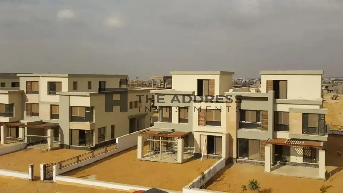 Luxurious Villa for Sale with Private Pool and Garden