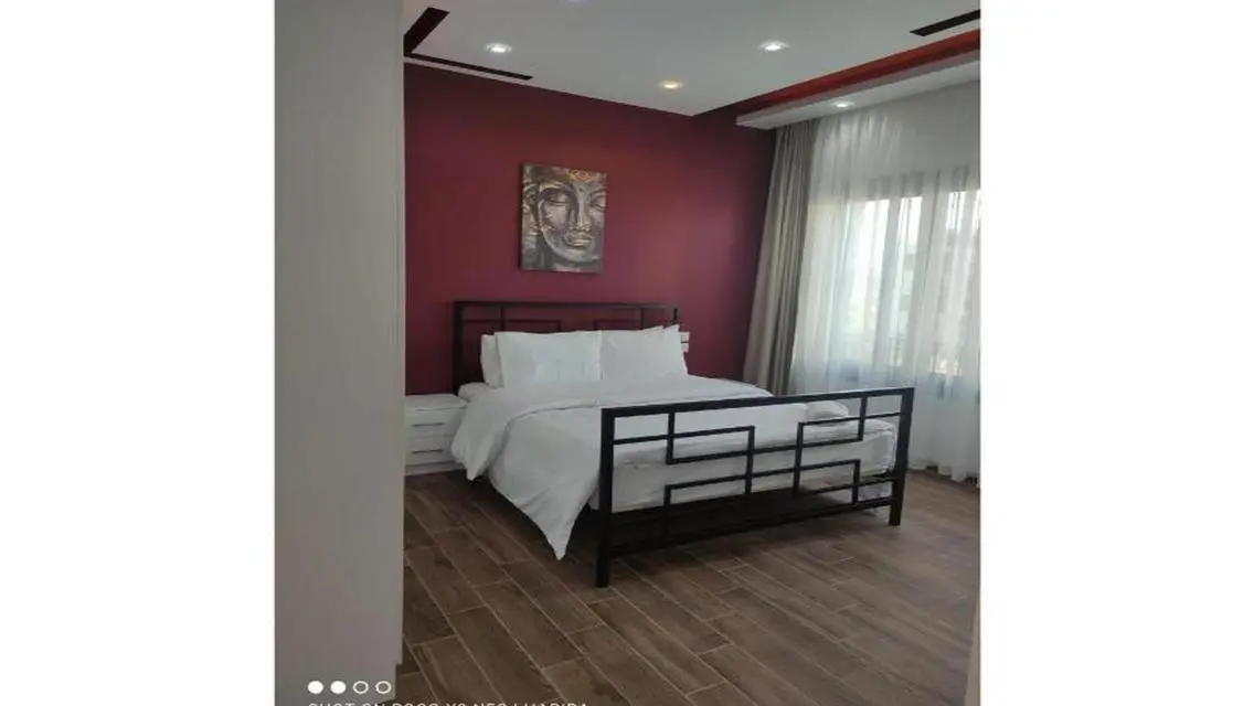 Luxury 3-Bedroom Apartment with 90m² in the Heart of the City