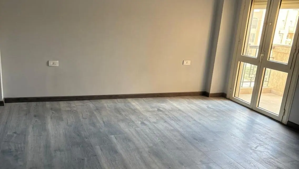 Luxury 165 sqm Apartment in Prime Location