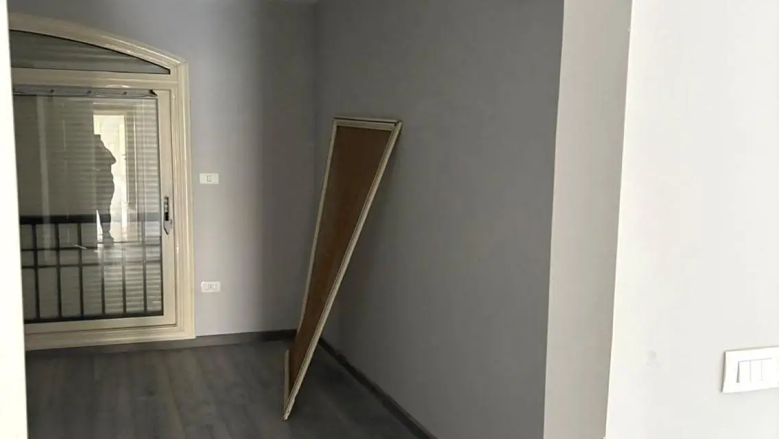 Luxury 165 sqm Apartment in Prime Location