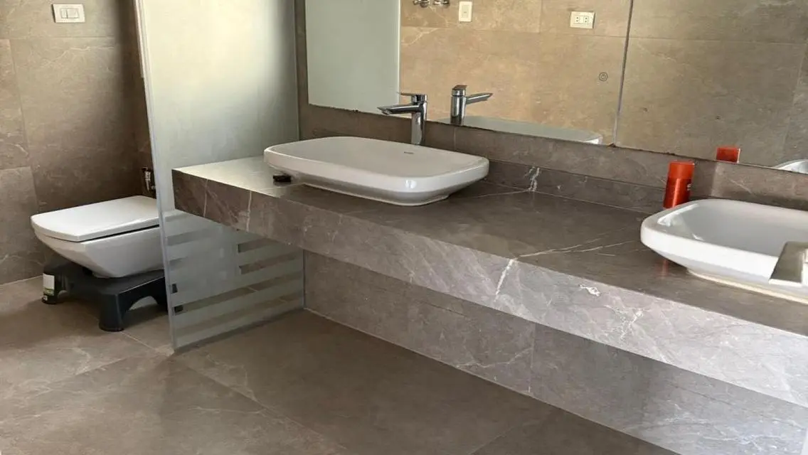 Luxury 165 sqm Apartment in Prime Location