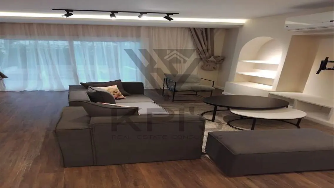 120 sqm Apartment for Sale in Mountain View