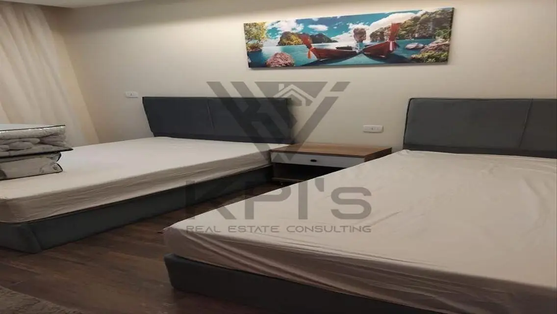 120 sqm Apartment for Sale in Mountain View