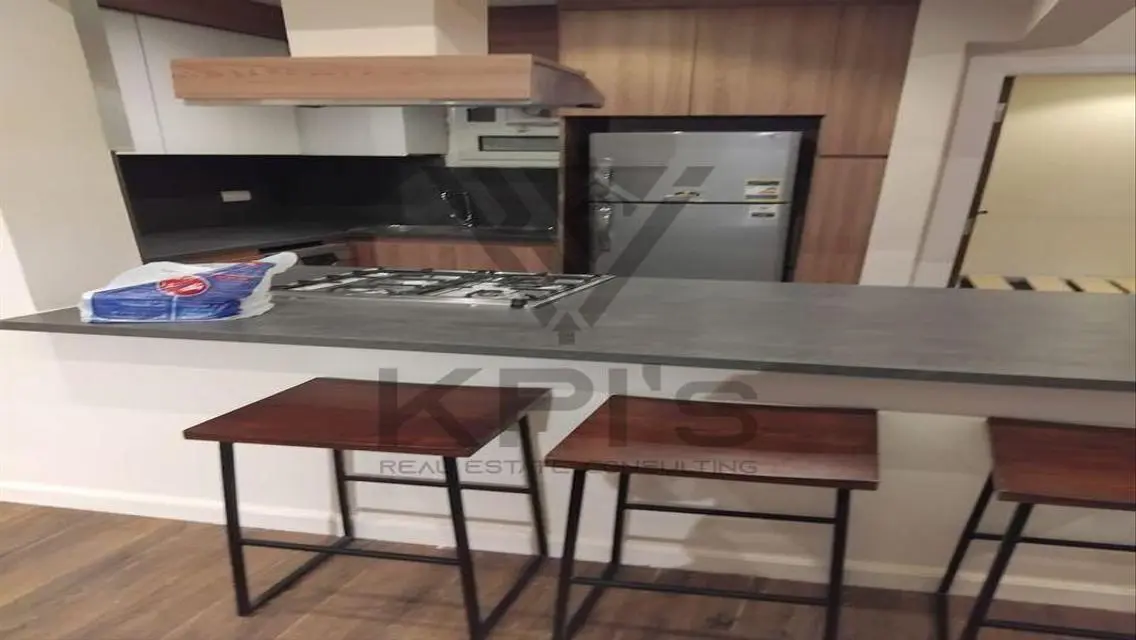 120 sqm Apartment for Sale in Mountain View