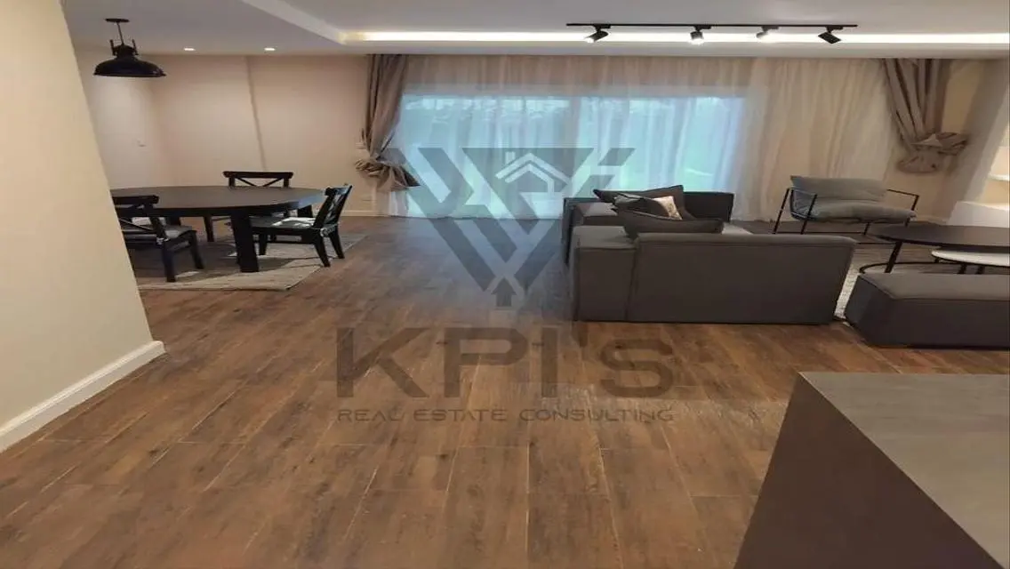 120 sqm Apartment for Sale in Mountain View