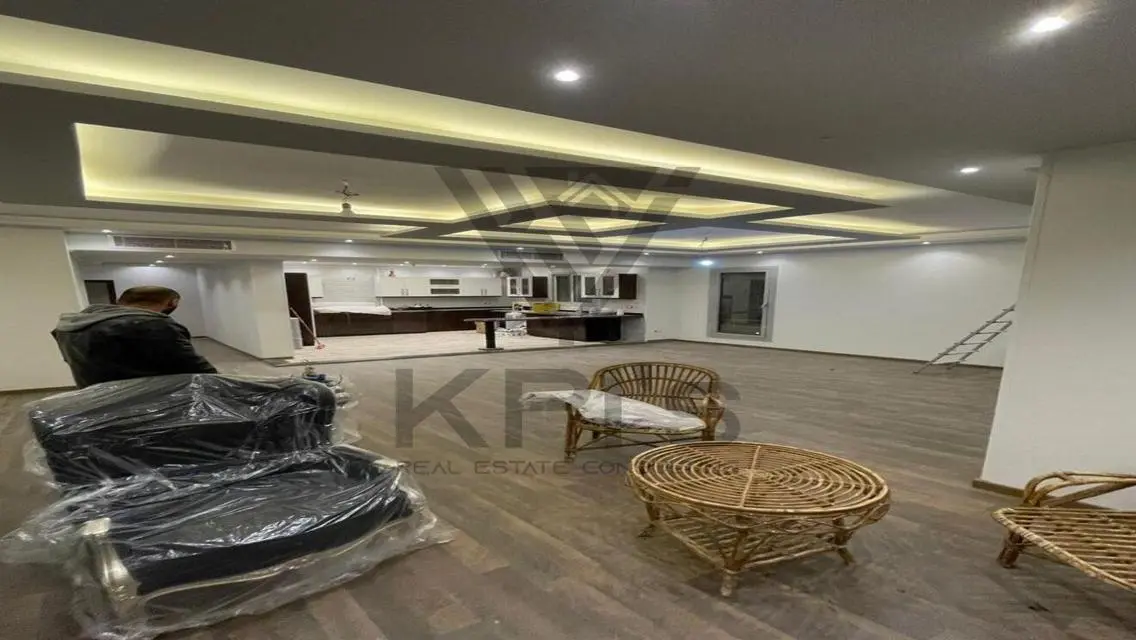 Fantastic Apartment in VGK-AUC