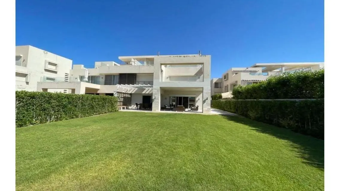 Luxury Villa for Sale with Private Pool and Garden