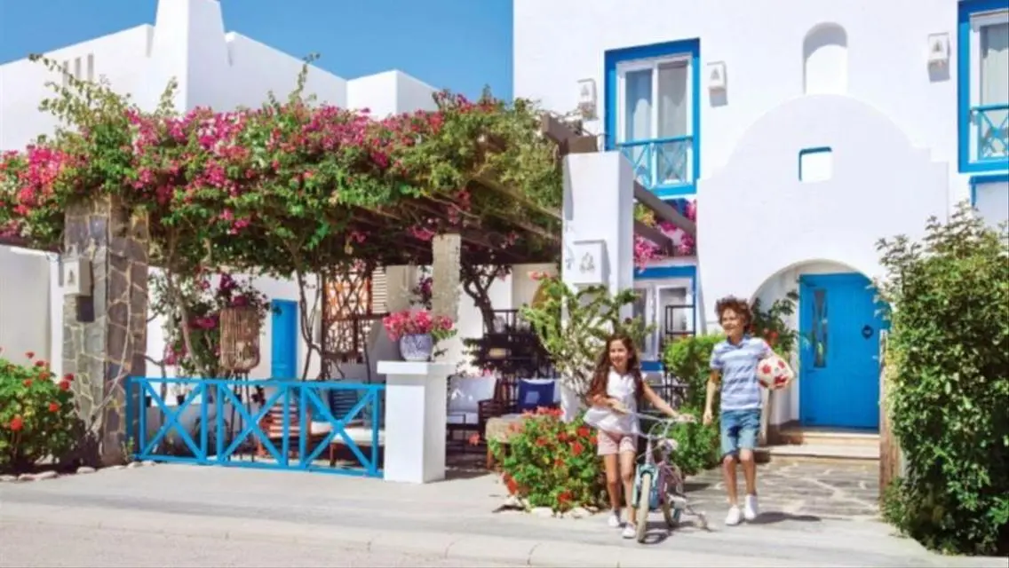 Luxury 5-Bedroom Villa with Private Garden and Pool for Sale