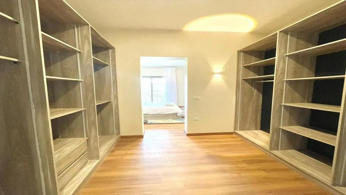 Luxurious Apartment for Sale with 300 sqm