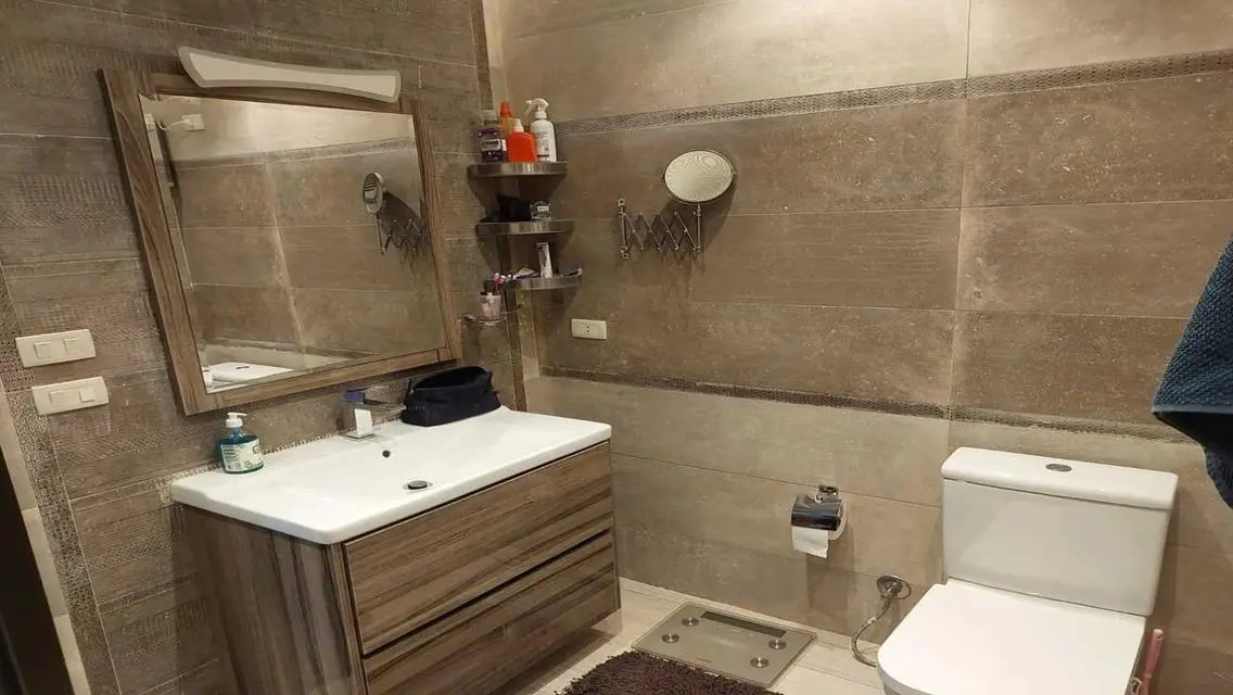 Luxurious Apartment for Sale with Lake View