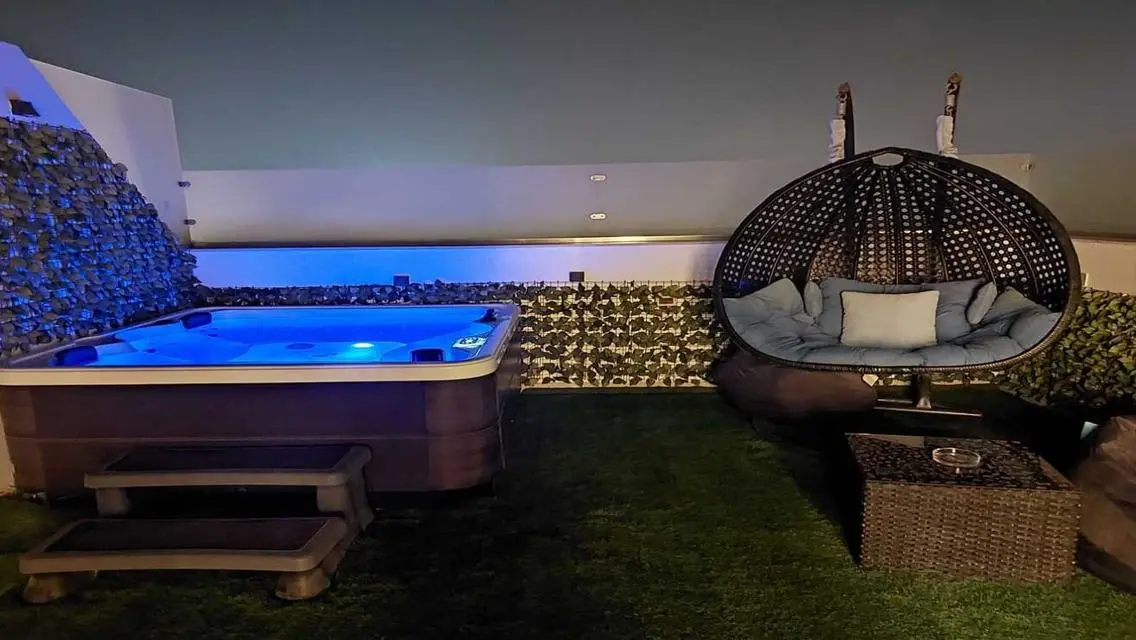 Luxurious Apartment for Sale with Lake View