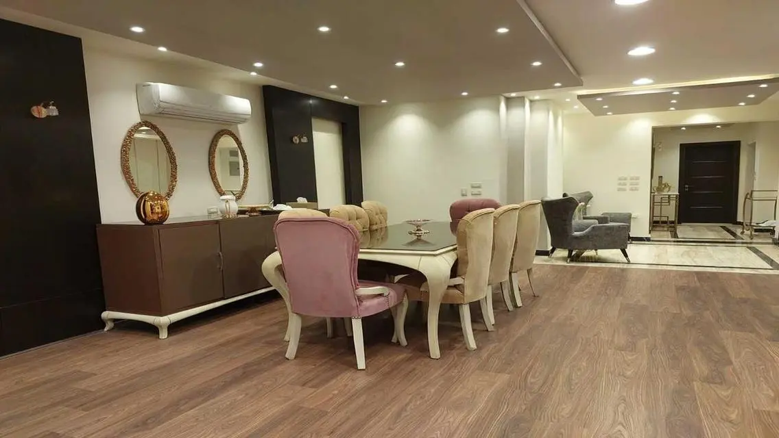 Luxurious Apartment for Sale with Lake View