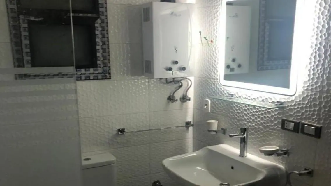 Luxurious Apartment for Sale in Eastown at an Attractive Price