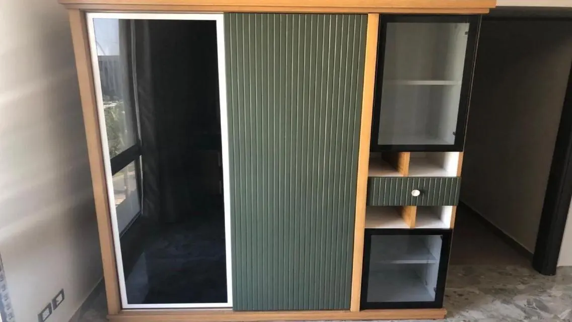 Luxurious Apartment for Sale in Eastown at an Attractive Price