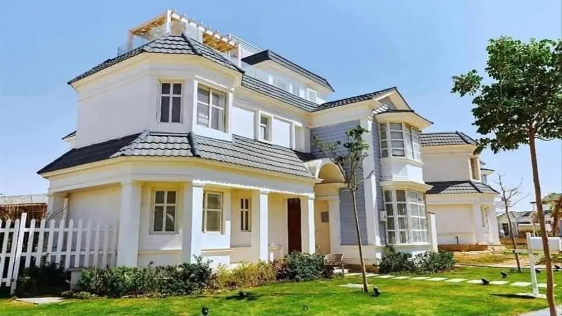 Luxury Villa for Sale on the Beach at an Attractive Price