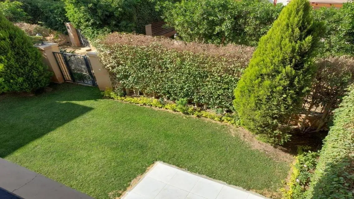 شقة فاخرة بإطلالة مميزة - 80,000 جنيه