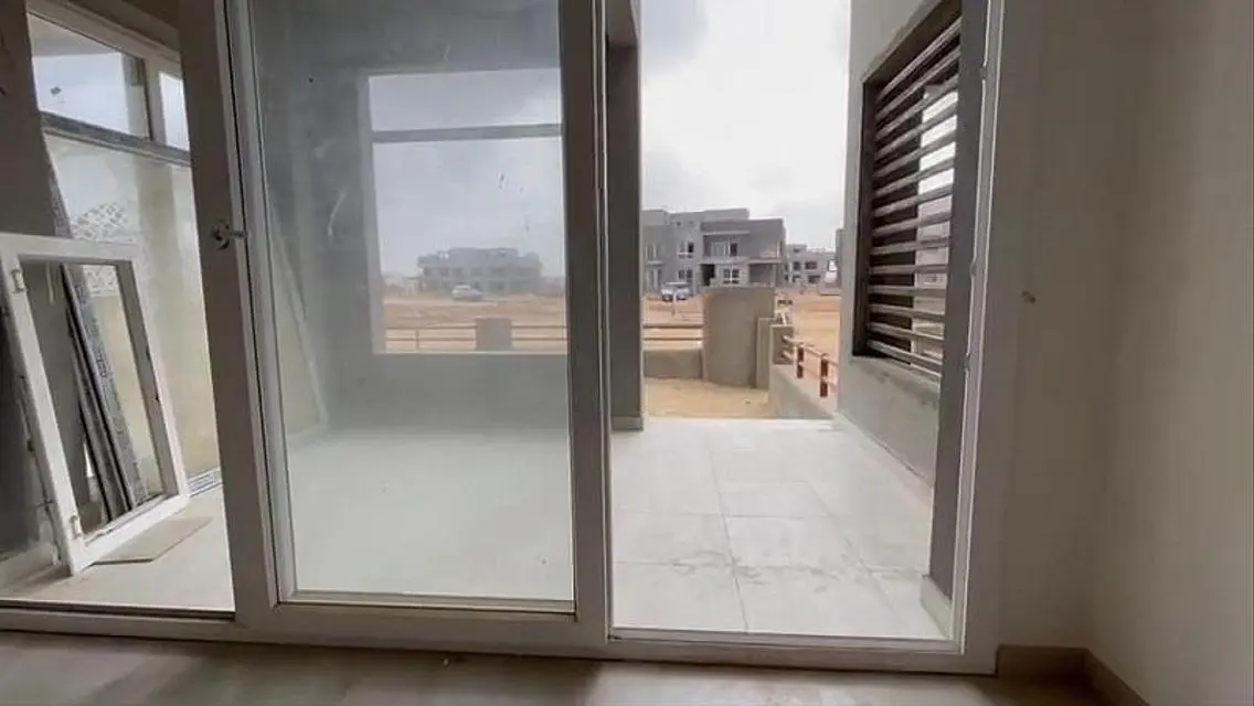 Luxurious Villa for Rent - 6 Bedrooms with Spacious Design