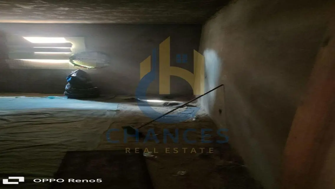 Unprecedented Investment Opportunity in a Spacious Property