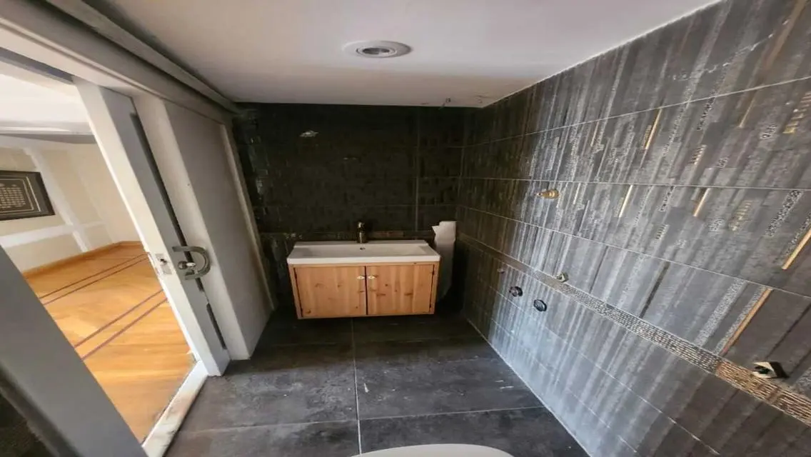 Luxury 3-Bedroom Apartment for Rent