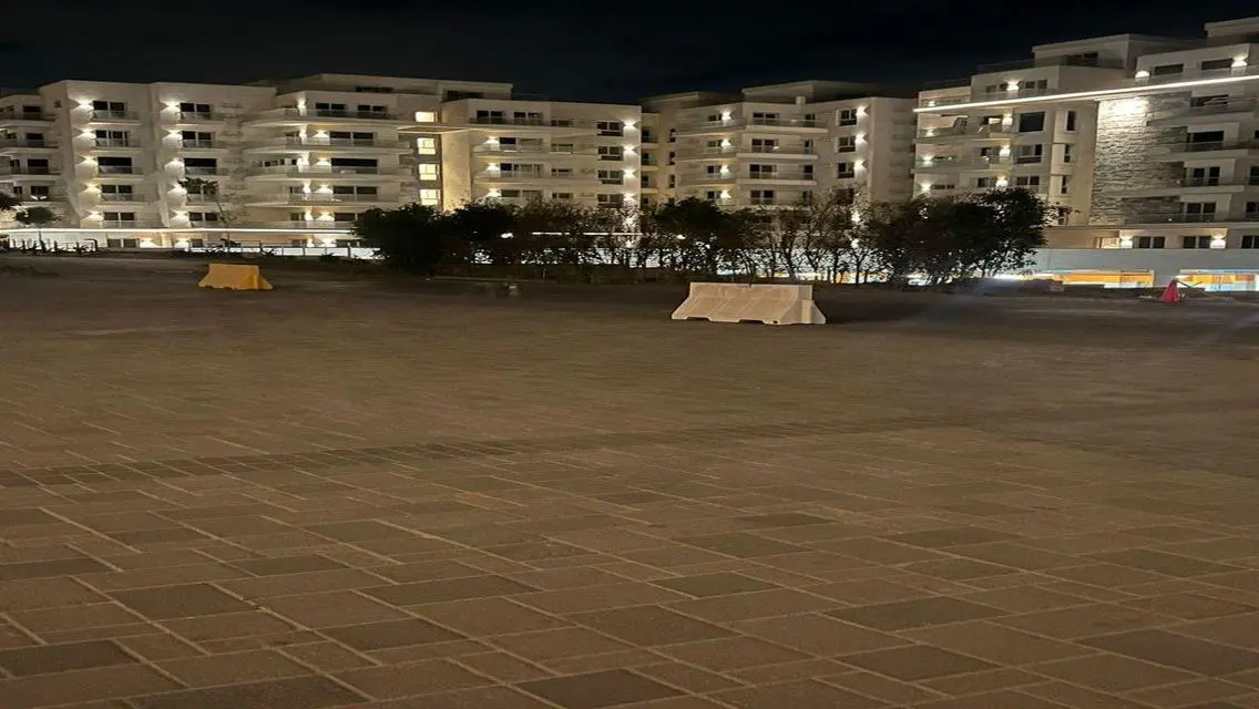 Luxury Apartment for Rent - 30000 Square Meters