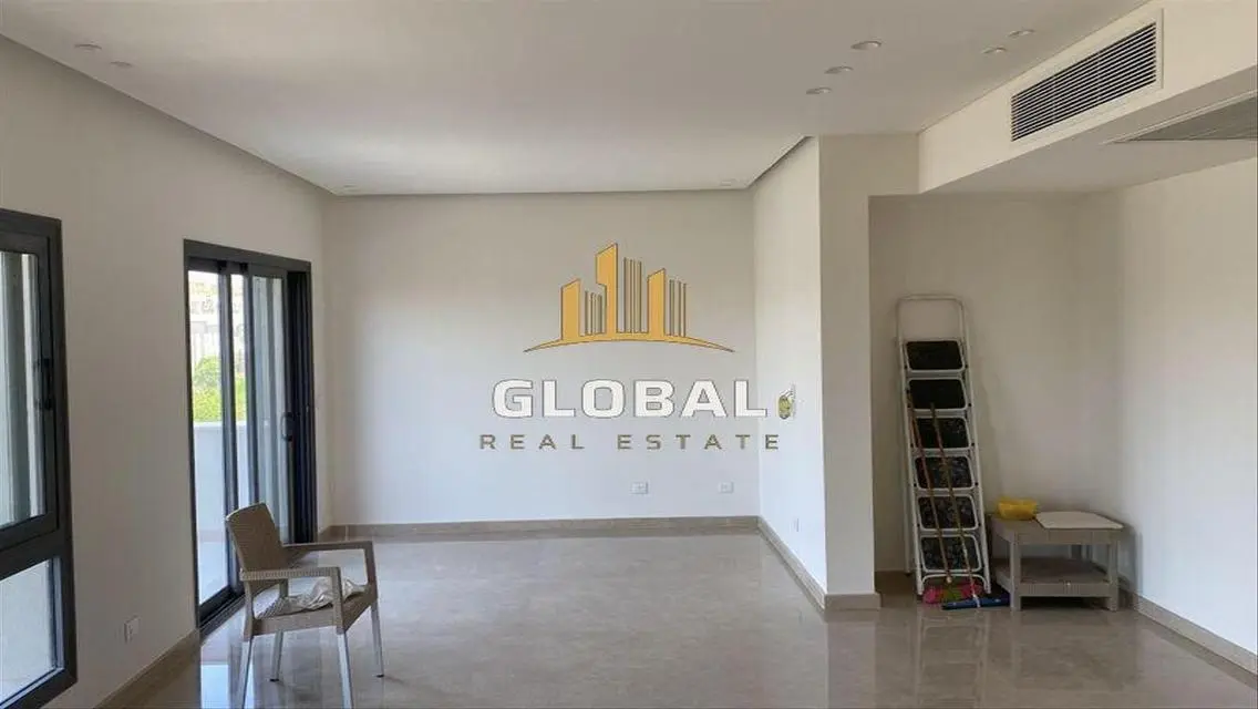 Luxury Apartment with All Amenities in a Residential Community