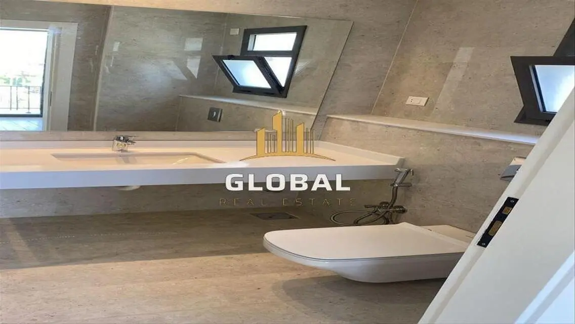 Luxury Apartment with All Amenities in a Residential Community