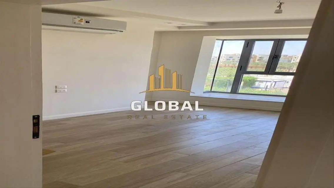 Luxury Apartment with All Amenities in a Residential Community