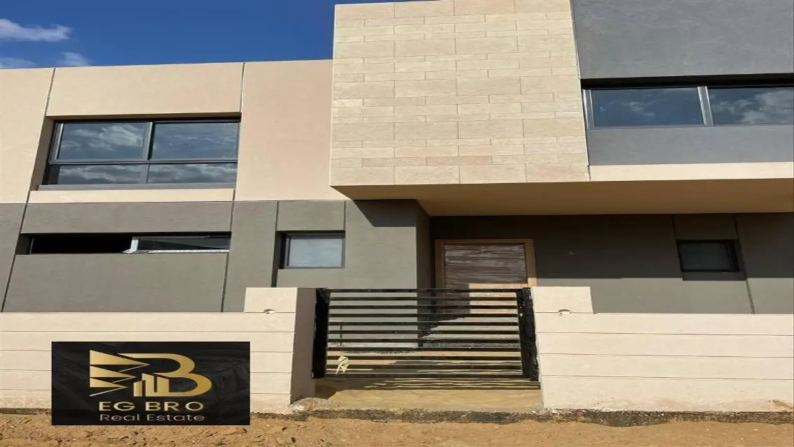 Luxury Apartment for Sale - 195 Sqm with Balcony and Security Guard