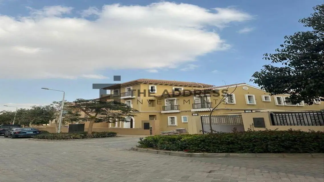 Luxurious Villa with Spacious Area in District 5