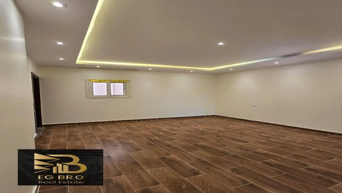شقة فاخرة مع شرفة وحراسة أمنية