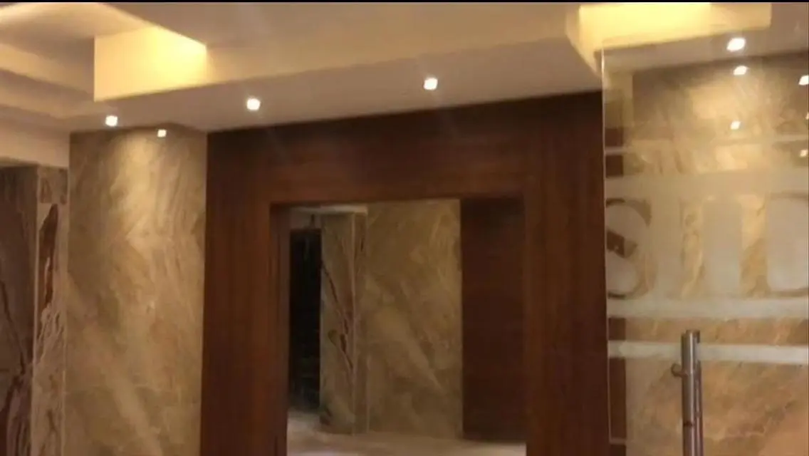 Luxurious 200 Sq. M Apartment in the Heart of the City