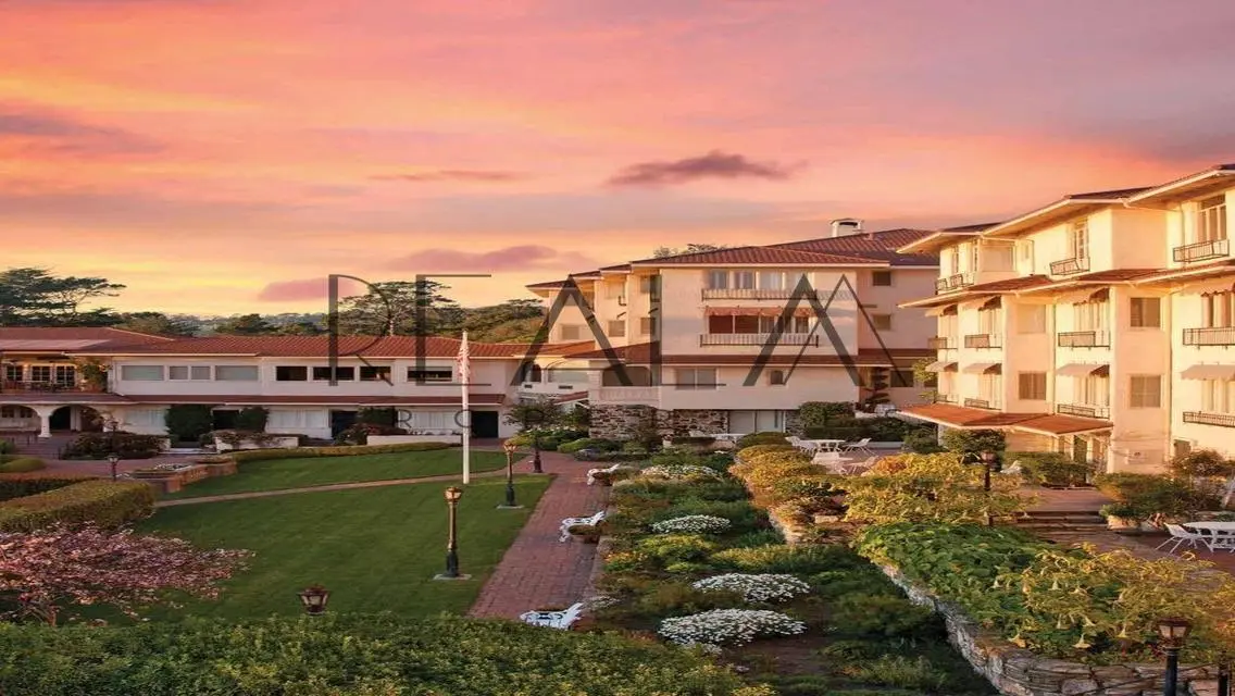 Luxury Property for Sale - Experience a Lavish Lifestyle