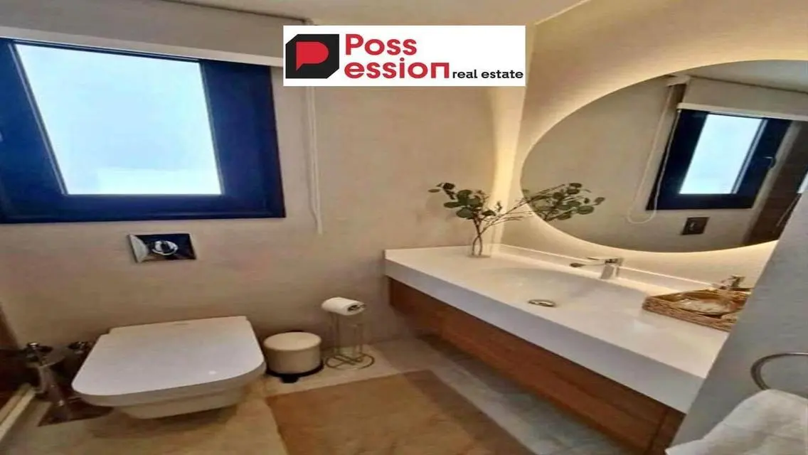 Luxury Apartment in Fifth Square