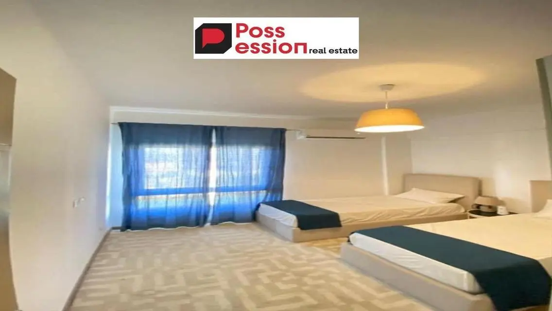 Luxury Apartment in Fifth Square