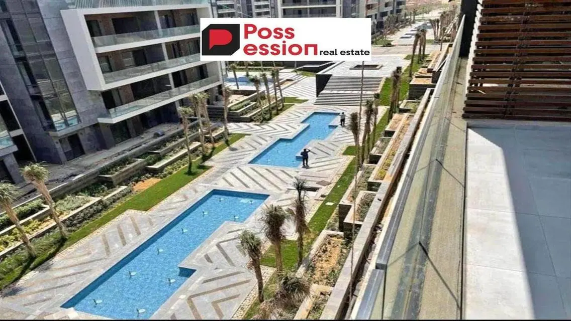 Luxury Apartment Overlooking Lakes in New Cairo
