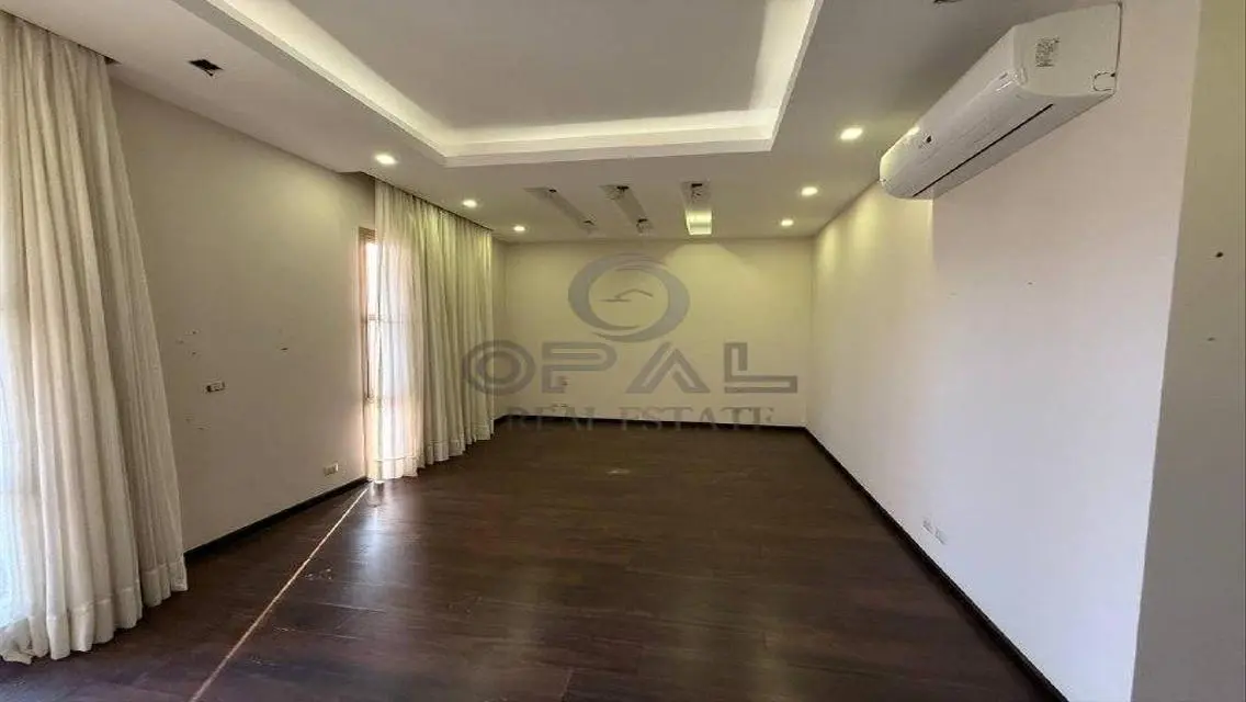Villa for Rent in Allegria, Beverly Hills
