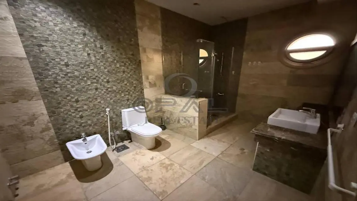 Villa for Rent in Allegria, Beverly Hills