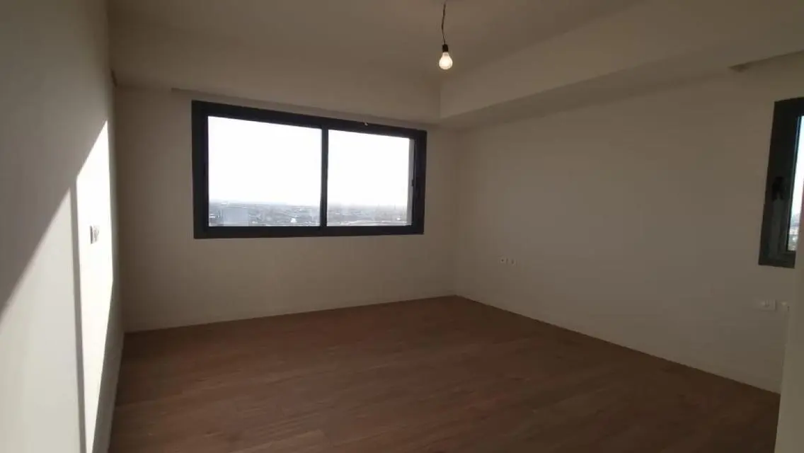 فيلا فاخرة للإيجار في V-Residence