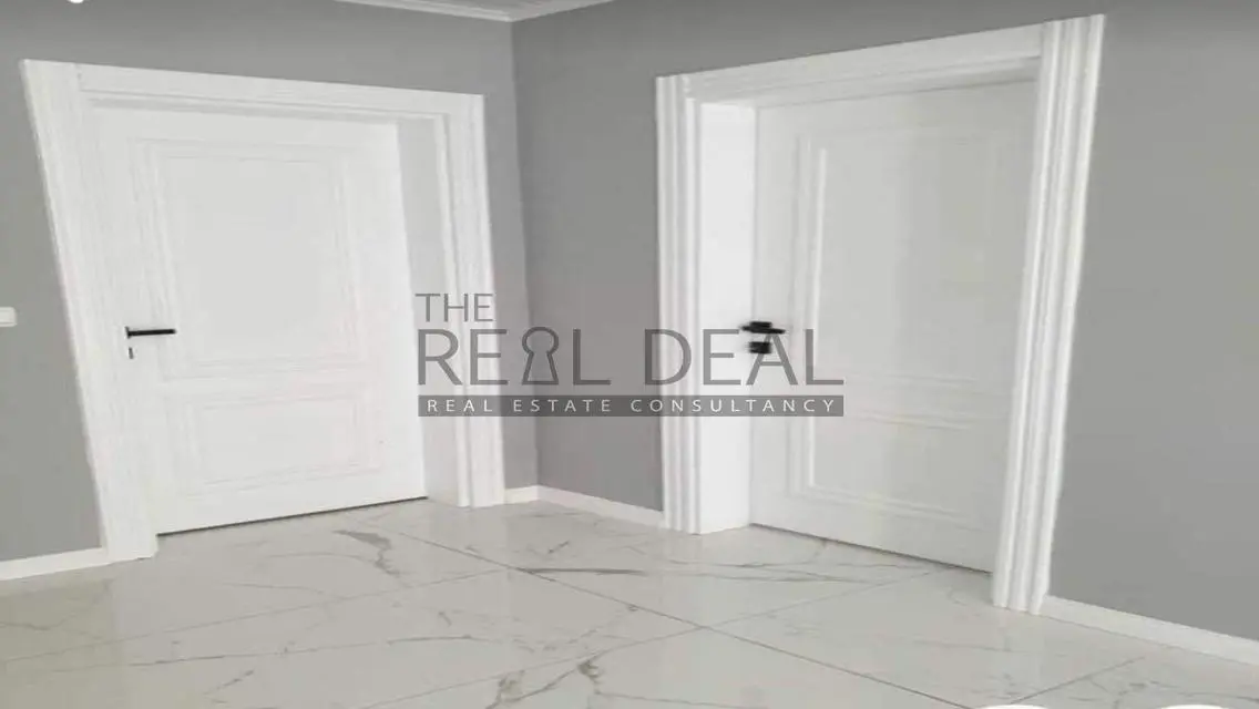 Luxury Villa for Sale in El Patio - Shourk