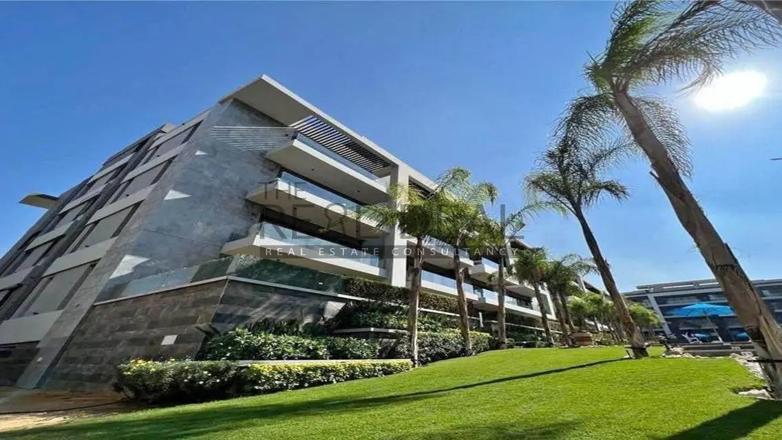 Luxury Villa for Sale in El Patio - Shourk