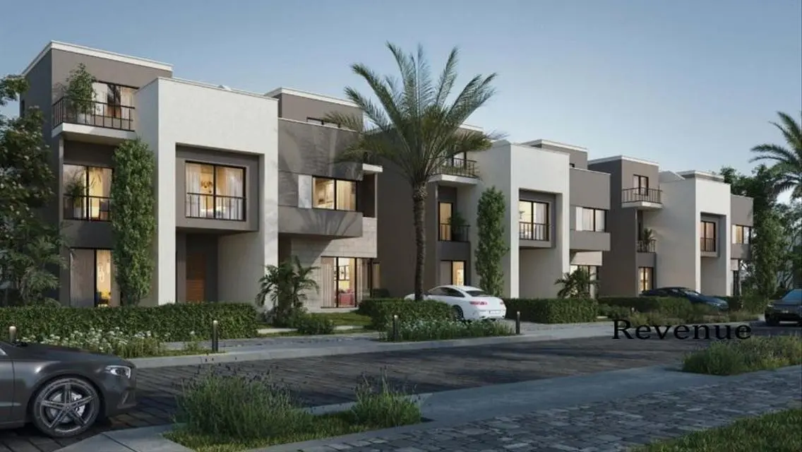 Luxury Villa with Spacious Area in Prime Location
