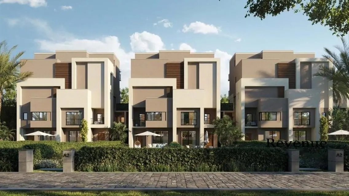 Luxury Villa with Spacious Area in Prime Location