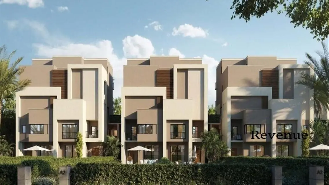 Luxury Villa with Spacious Area in Prime Location
