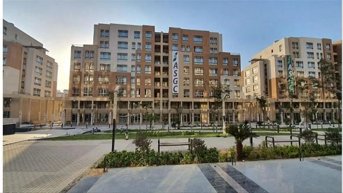 Luxury Apartment in Urban Design Community