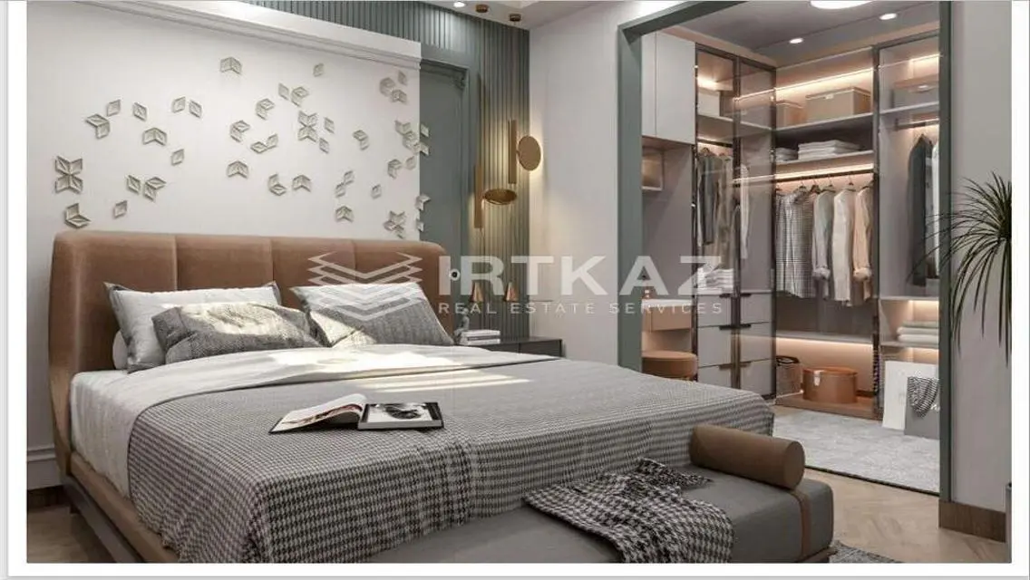 عقار فخم بين بحيرات مع مسبح خاص