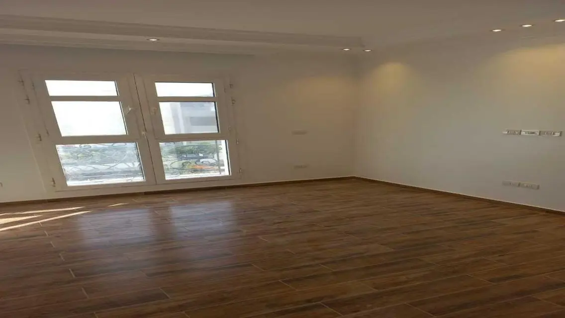 Luxury Apartment with All Amenities in Prime Location